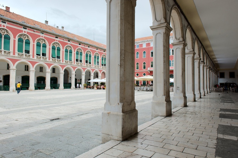 47_Platz der Republik_2000.jpg